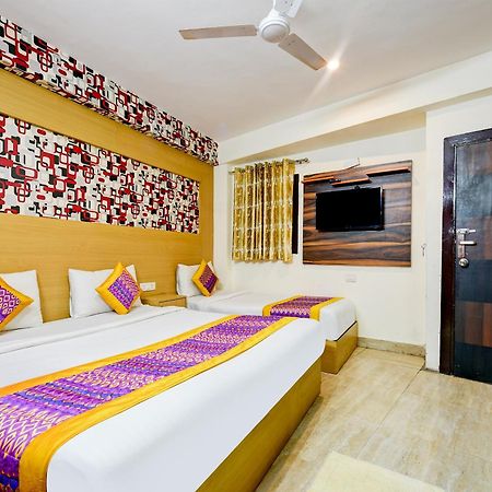 Hotel Sky View At Airport Nuova Delhi Esterno foto